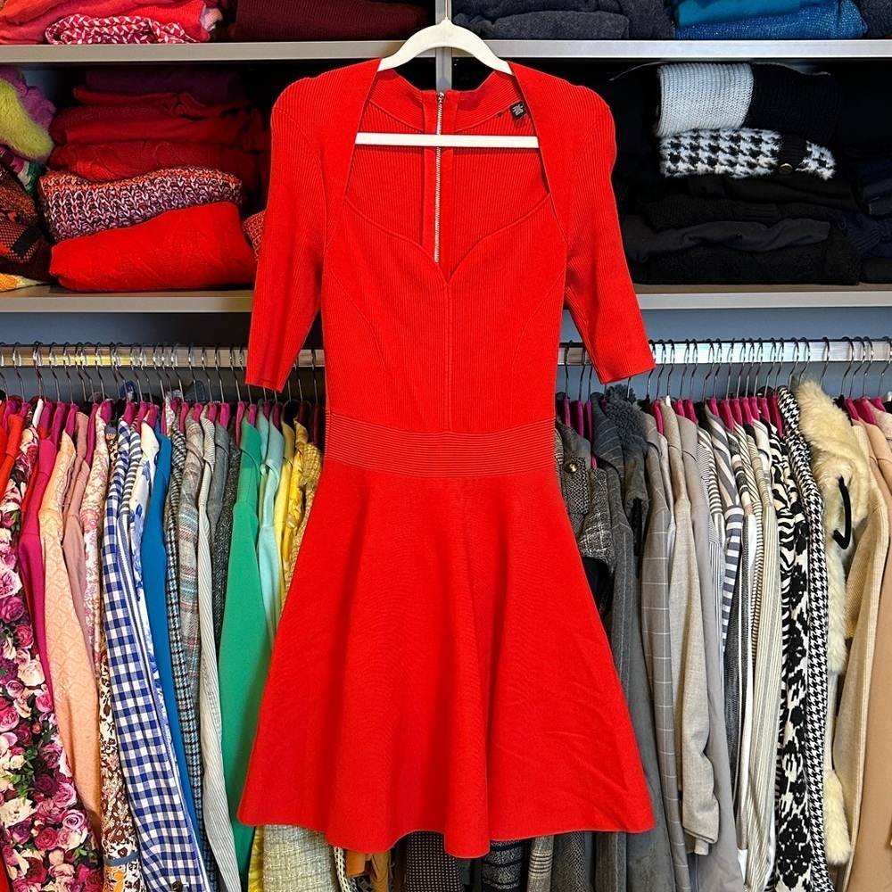 Ted Baker red 1/2 sleeve back zipper sweetheart neckline dress size S